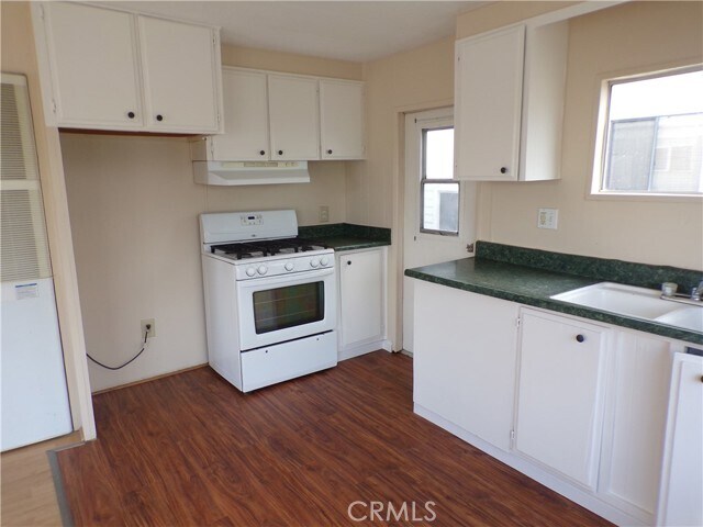 Foto del edificio - 12710 3rd St