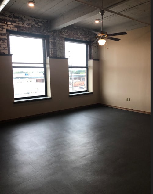 Sala de estar - Kansas Avenue Lofts