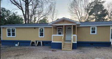 Primary Photo - 1000 Ravenwood Dr