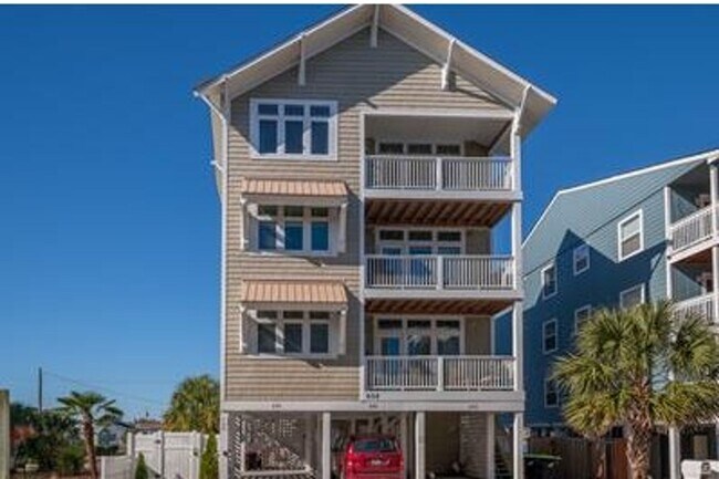 Foto del edificio - BEAUTFUL FURNISHED WINTER GETAWAY
