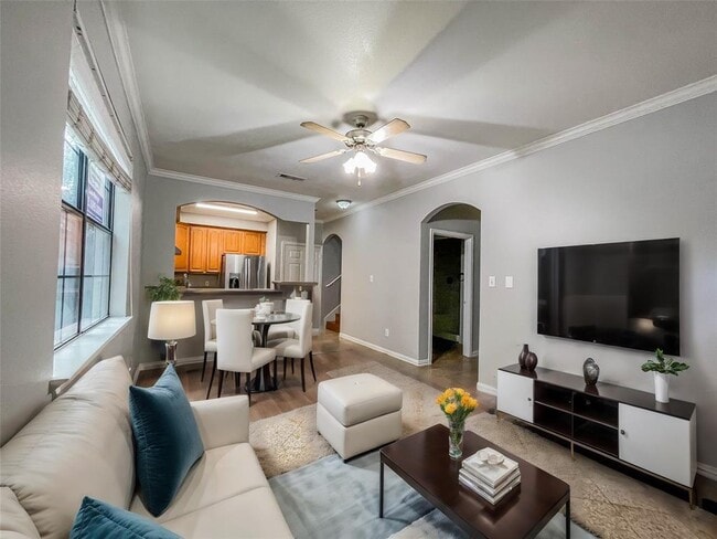 Building Photo - 9400 Bellaire Blvd