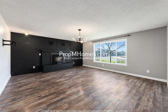 Foto del edificio - Sleek Two Bedroom Home in Lafayette - DEPO...