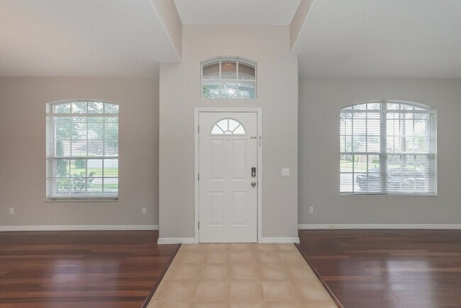 Building Photo - 5221 Watson Rd