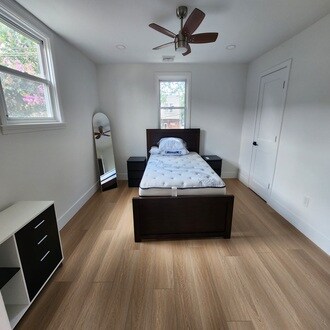 Foto del edificio - 830 Fuller St