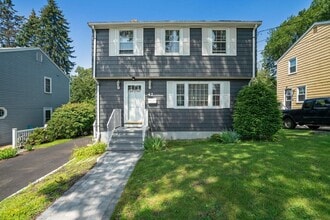Building Photo - 42 Rockland Ave