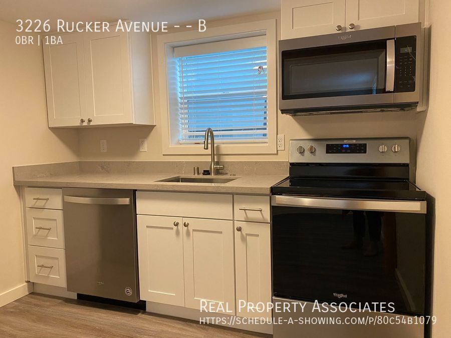 Foto principal - 3226 Rucker Ave
