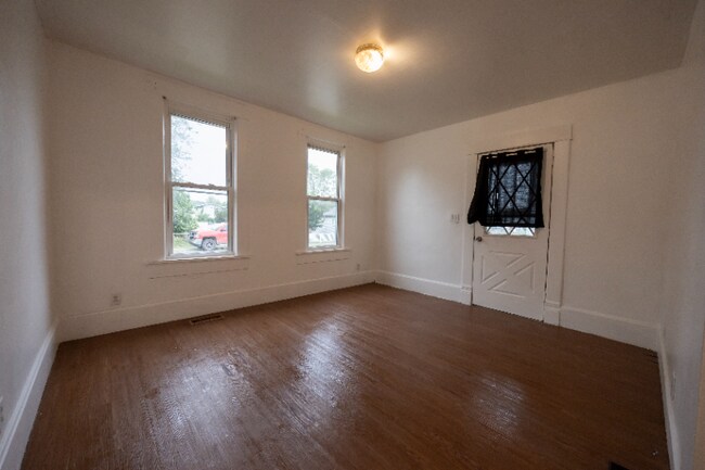 Foto del edificio - 439 Arlington Ave