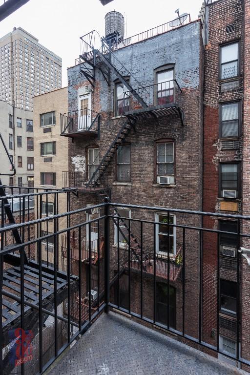 Foto del edificio - 219 E 28th St