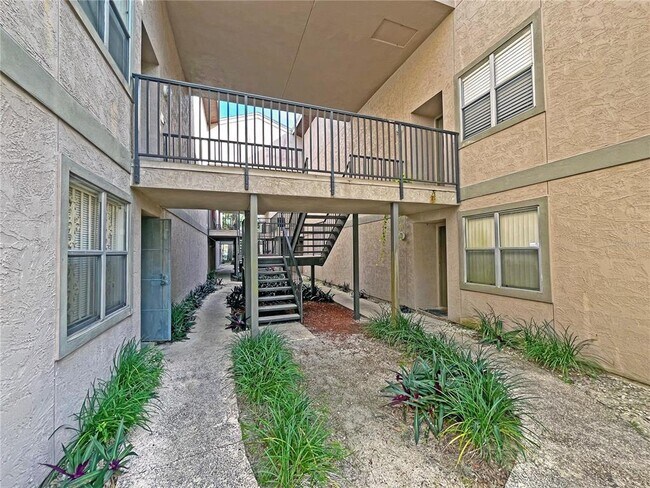 Foto del edificio - 4207 Winding Moss Trail