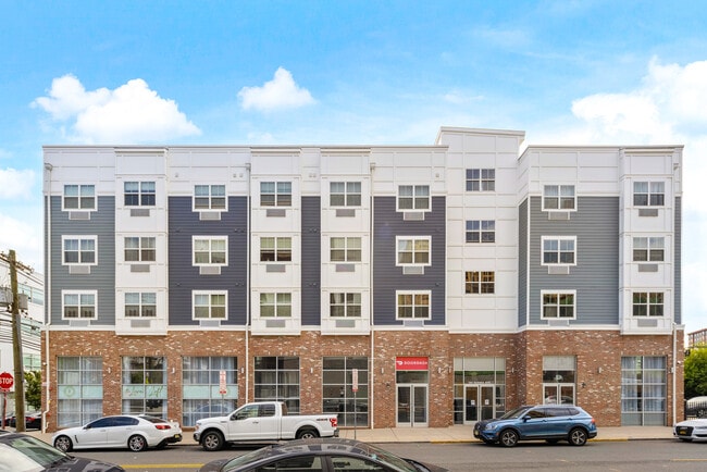 Building Photo - 134-142 Sussex Ave