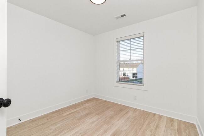Foto del edificio - 541 Bellamy Ln