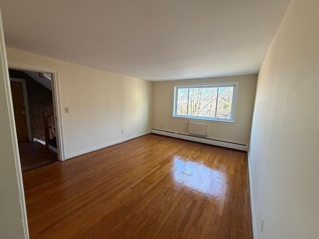 Photo - 132-134 Adelaide St. Apartment