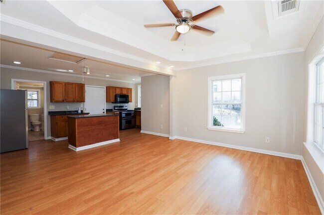 Foto del edificio - 2878 Humphries Dr SE