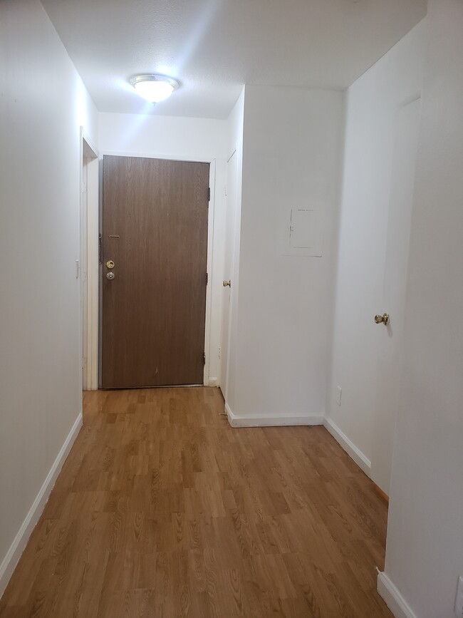 Building Photo - 525 S Lafayette Park Pl