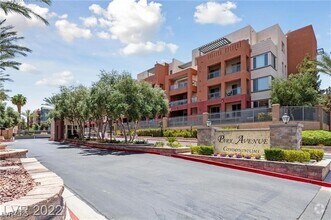 Building Photo - 83 E Agate Ave