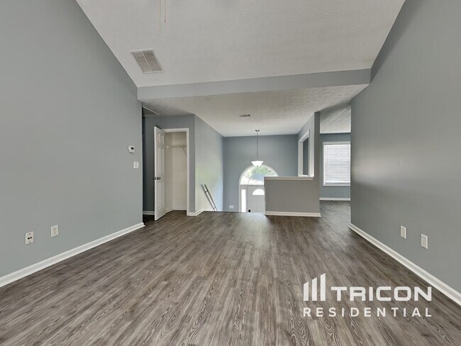 Building Photo - 325 Longcreek Drive Covington GA