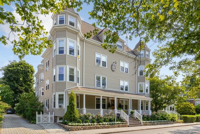 Foto del edificio - 173 Davis Ave