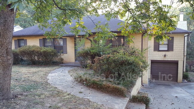 Photo - 2331 N Decatur Rd House