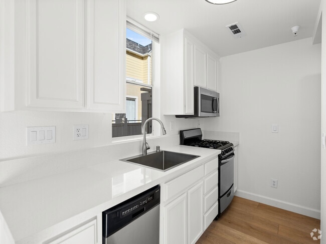 Interior Photo - Westmont Townhomes