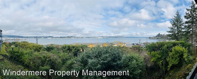 Building Photo - 2 br, 1 bath House - 103 Rockwell Ave., Un...