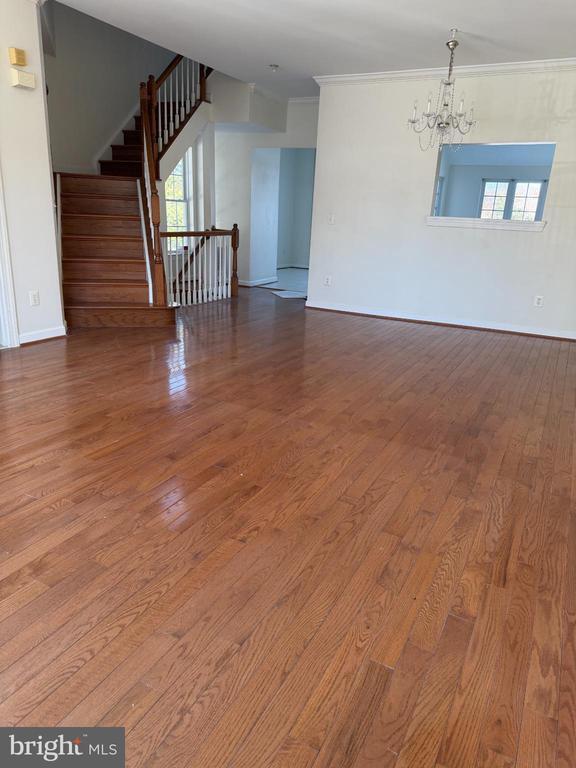 Building Photo - 14264 Madrigal Dr