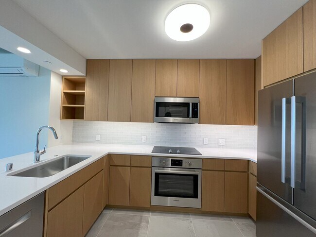 Foto del edificio - SKY ALA MOANA ONE BEDROOM AVAILABLE NOW