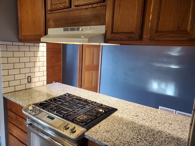 Cocina - 616 Fillmore st ne