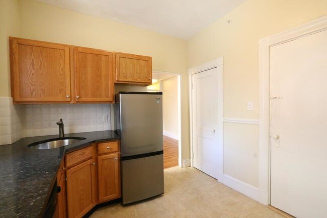 Foto del edificio - 77 Hancock St