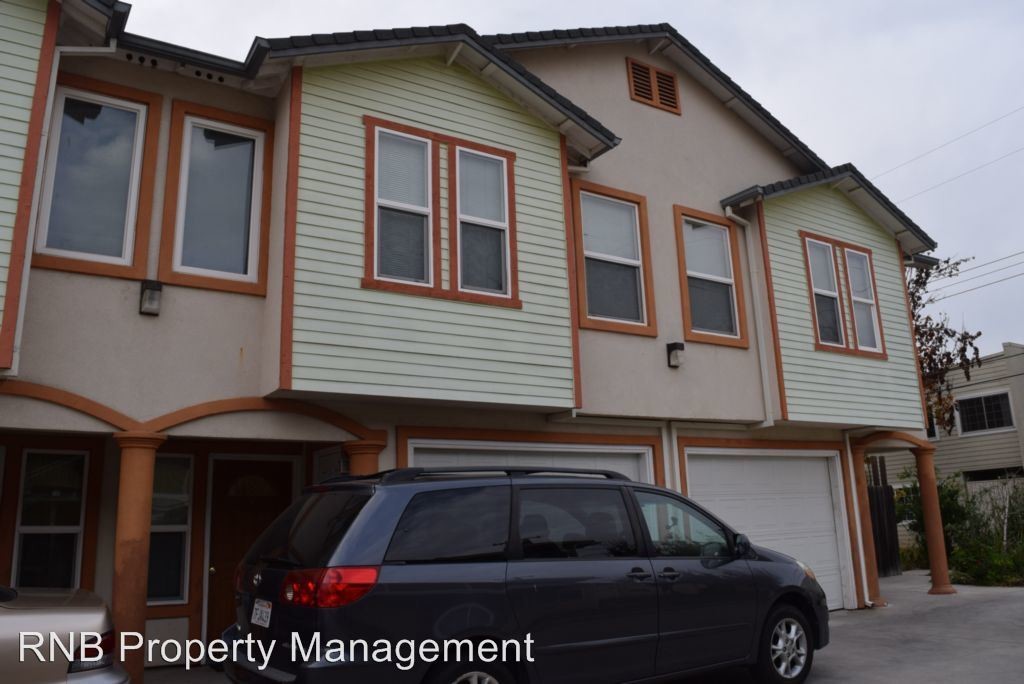 Primary Photo - 4 br, 2 bath Apartment - 367 Mobley Avenue