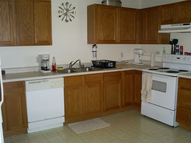 Foto del edificio - 4407 E Crow Dr