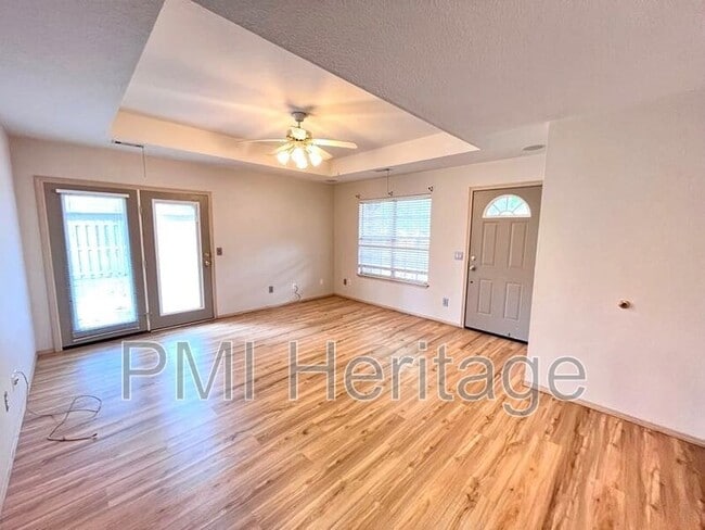 Photo - 884 N Daisy Ln Apartment