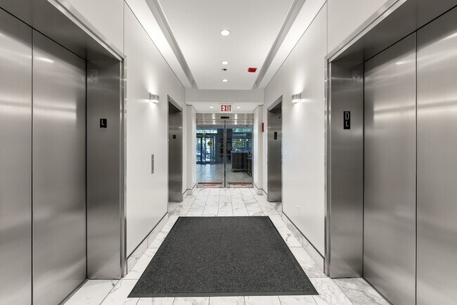 Foto del edificio - 474 N Lake Shore Dr