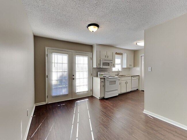 Building Photo - 551 Texas Trail