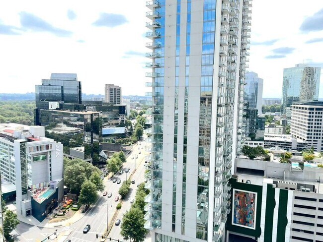 Foto del edificio - 3382 Peachtree Rd NE