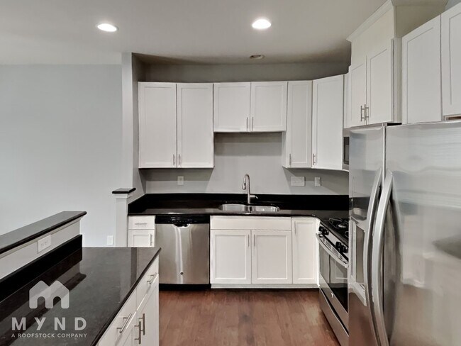 Building Photo - 7207 Gallery Pointe Ln