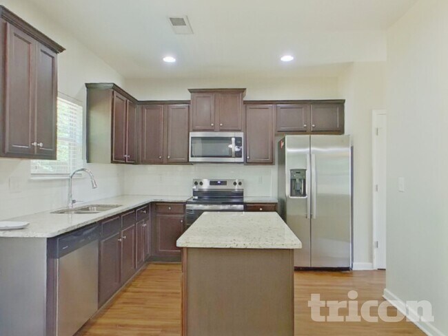 Building Photo - 297 Parkview Pl Dr