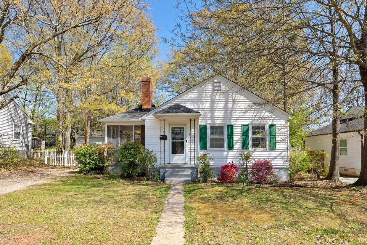 Photo - 17 Druid St (Greenville, SC)