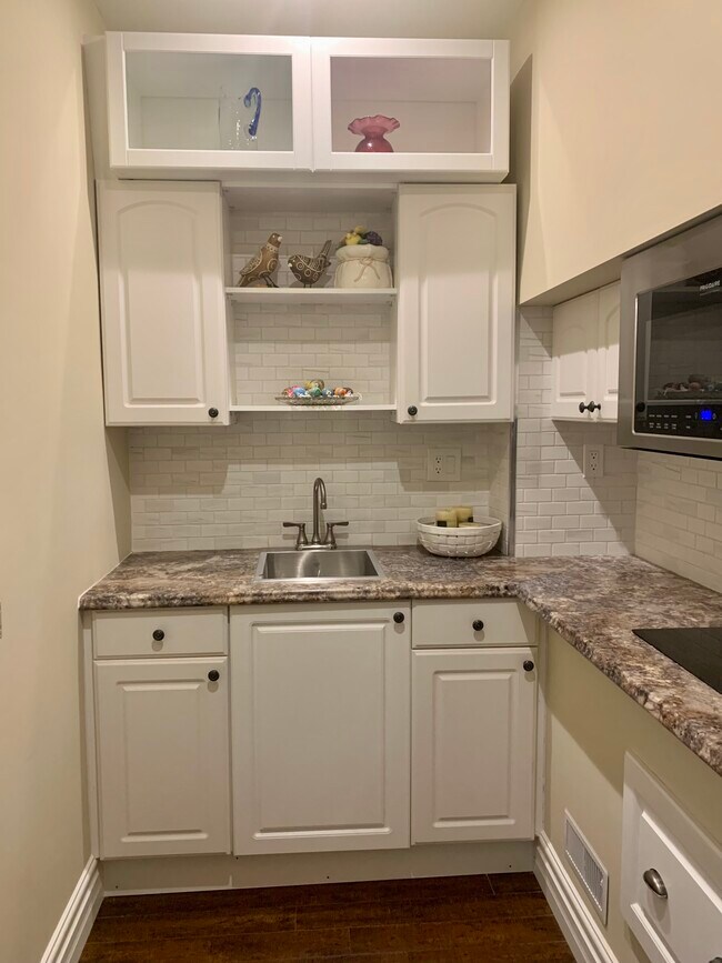 68 Louisa St, Bolton, ON L7E 3G6 House for Rent in Bolton, ON