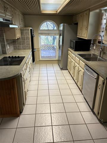 Building Photo - 1122 Jungle Dr