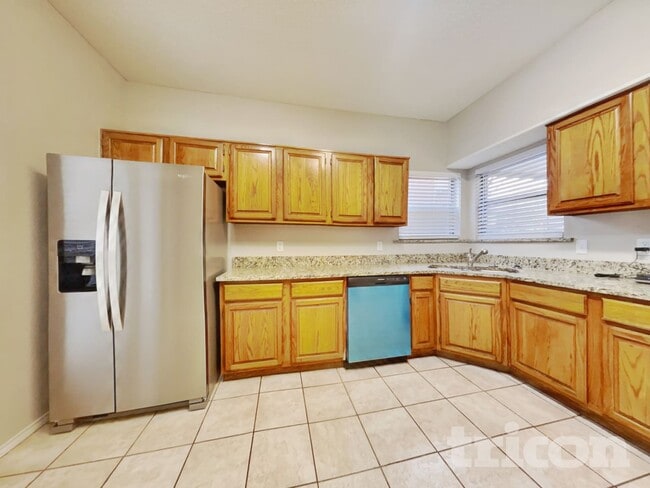 Foto del edificio - 1205 Laurel Ln