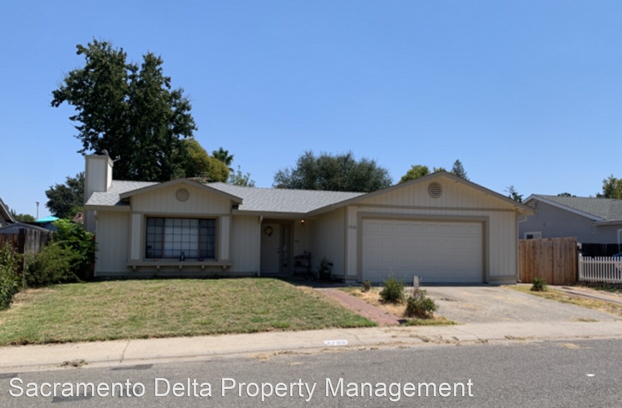 4 br, 2 bath House 7736 Sun Terrace Way House Rental in Citrus