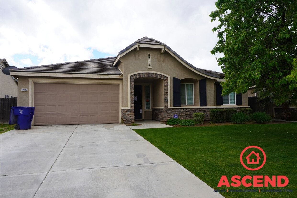 12115 Rodeo Ave, Bakersfield, CA 93312 House Rental in Bakersfield