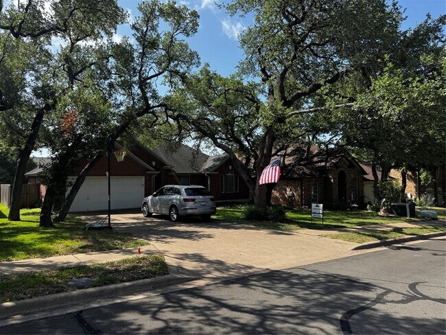 Foto del edificio - 6605 Needham Ln
