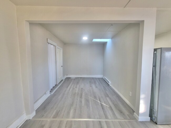 Foto del edificio - 1025 W 17th St