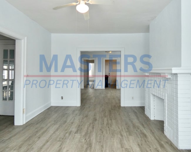 Foto del edificio - 425 Boston Pl