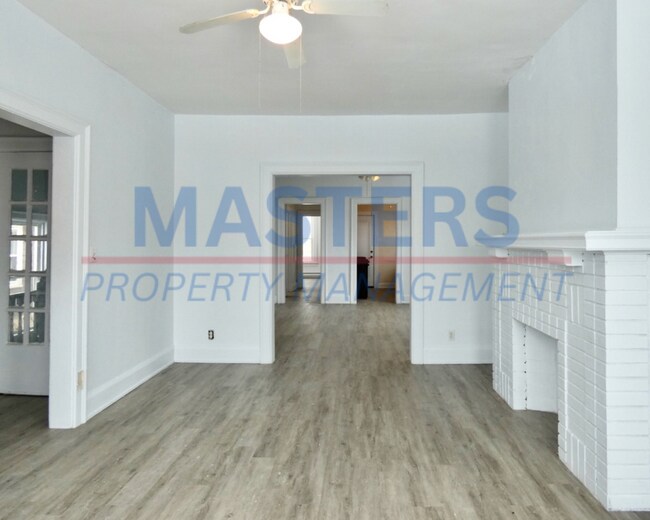 Building Photo - 425 Boston Pl