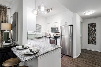 Building Photo - Walnut Hill Las Colinas