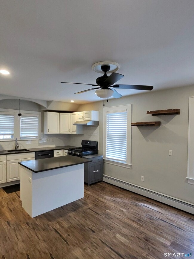 Building Photo - 258 Jennings Rd