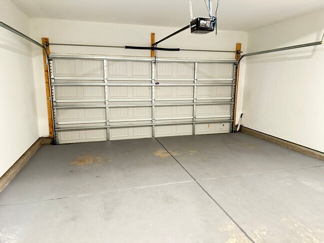 Building Photo - 4228 Belmont Villas Way