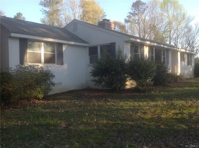Building Photo - 9801 Old Church Rd